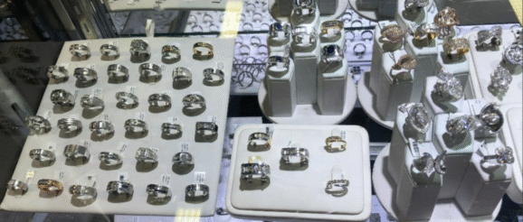 urlhttp3A2F2Fnpr-brightspot.s3.amazonaws.com2F9d2F552Fd8b896bb453f862458e65ef5198c2Fjewelry.png